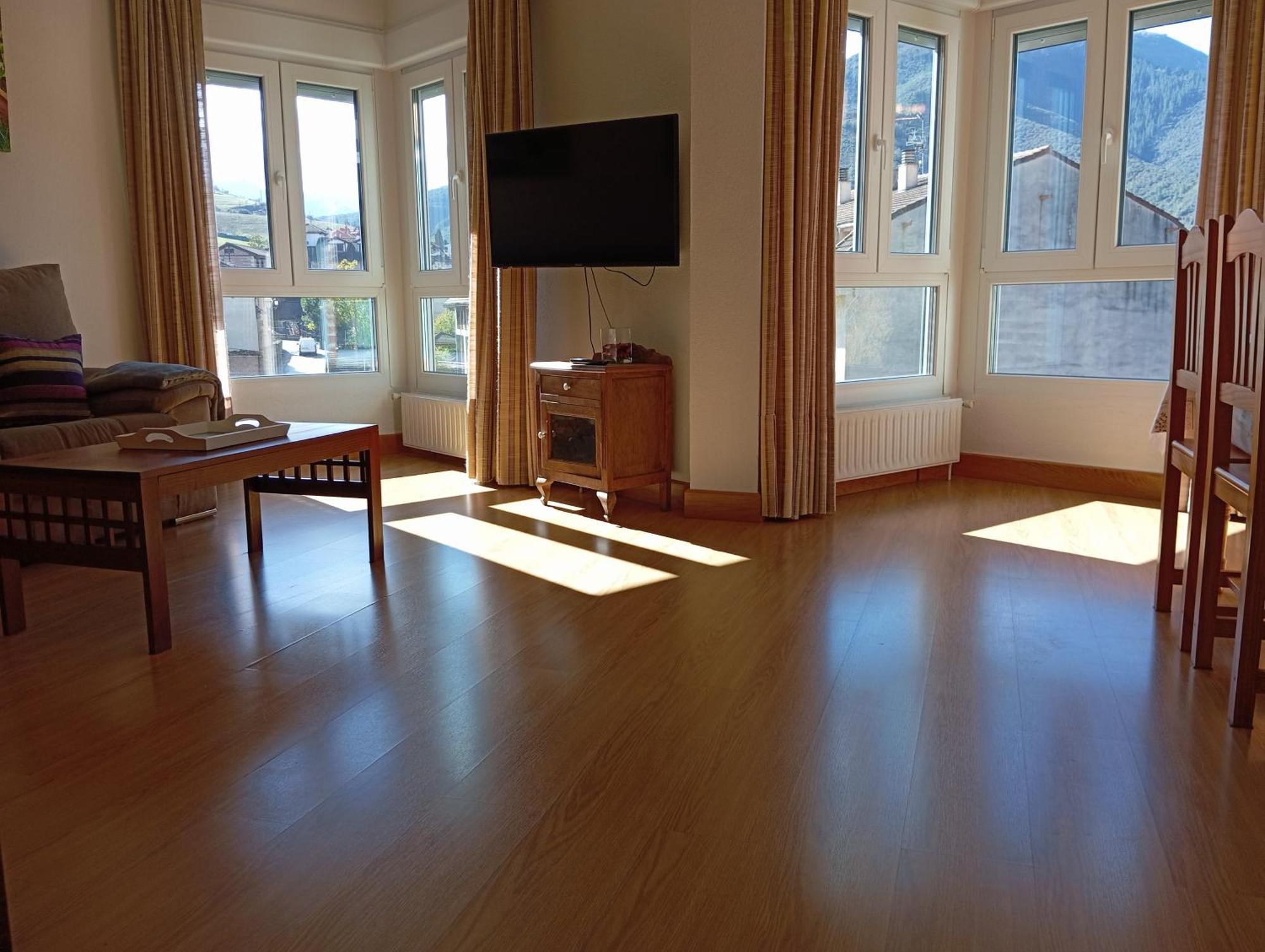 Apartamento Penalabra Потес Екстериор снимка