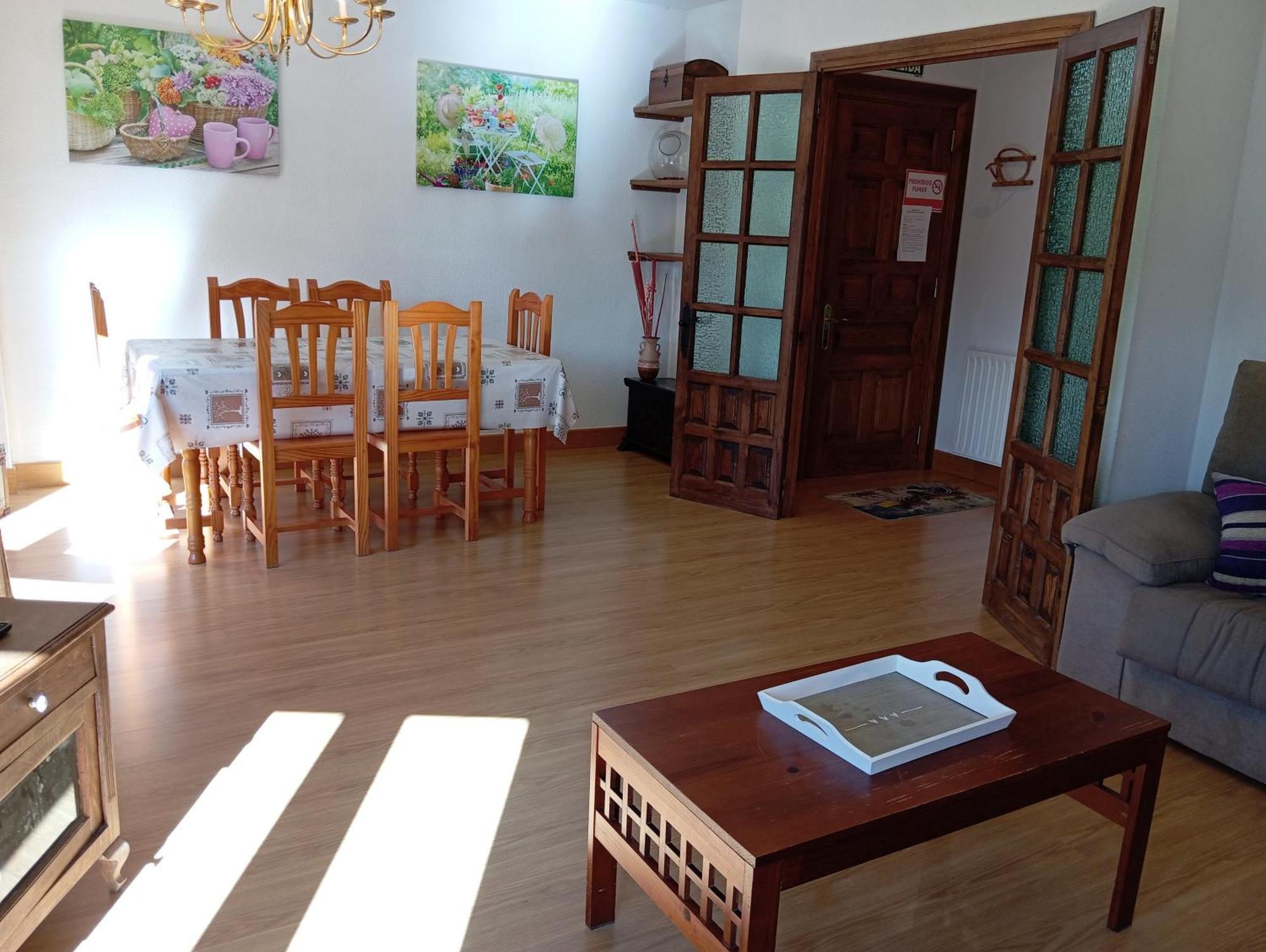 Apartamento Penalabra Потес Екстериор снимка