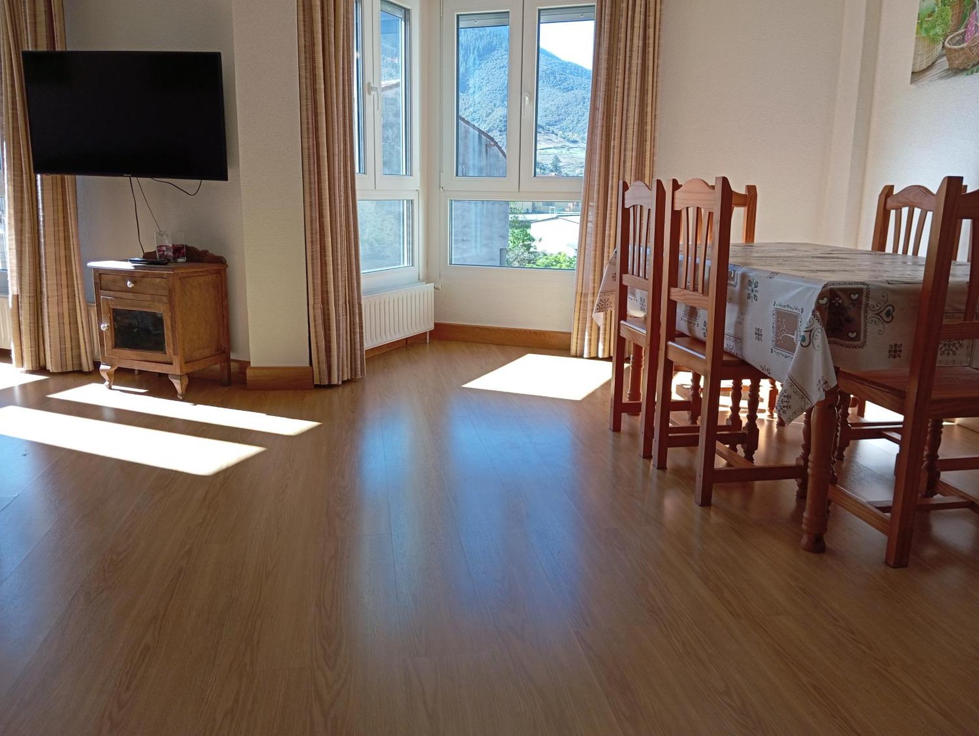 Apartamento Penalabra Потес Екстериор снимка